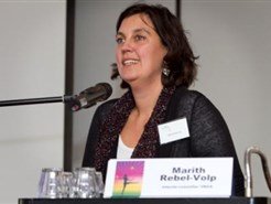 Opening van het symposium door Marith Rebel-Volp, interim-voorzitter VNVA