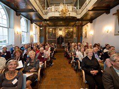 Het Corrie Hermannprijs Symposium werd druk bezocht