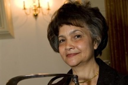 Dr. Sylvie Lo Fo Wong
