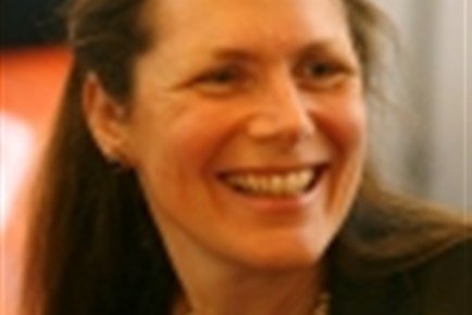 Dr. Maria van den Muijsenbergh